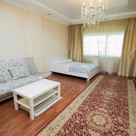 Apartment Severnoe 89 Astana Luaran gambar
