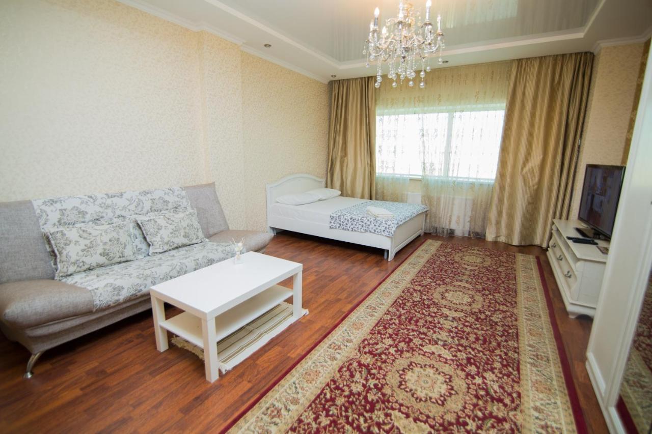 Apartment Severnoe 89 Astana Luaran gambar